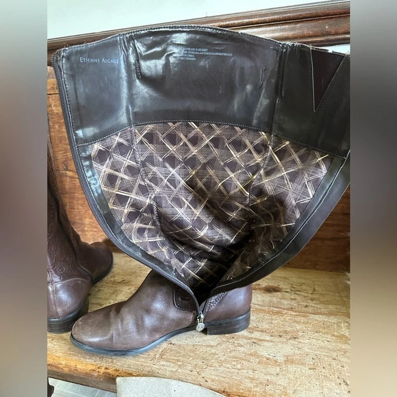 NWOB Women’s ETIENNE AIGNER 8 LEATHER Tall Riding Boots - Picture 8 of 12